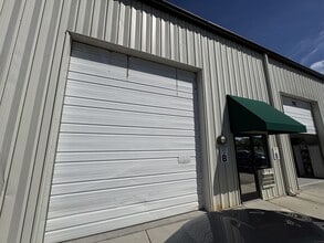 6727 Amsterdam Way, Wilmington, NC for lease Building Photo- Image 1 of 2
