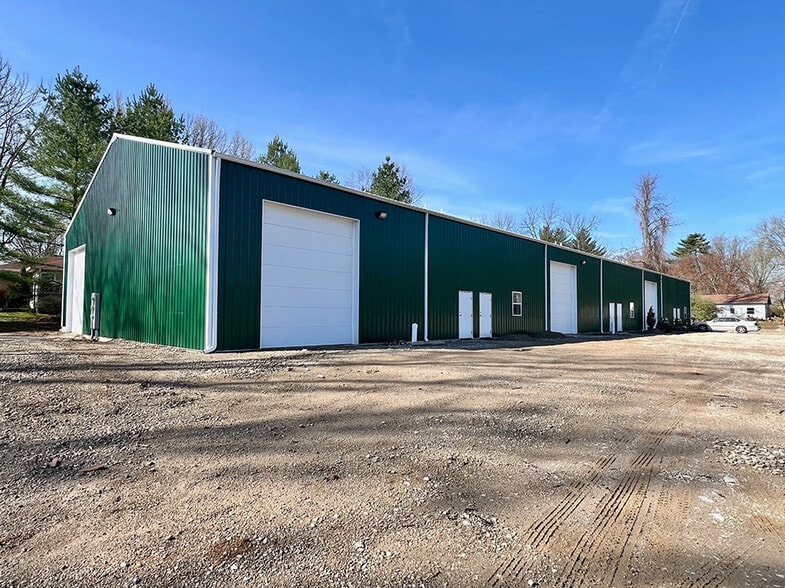 5998 Redbud Ln, Edwardsville, IL for lease - Building Photo - Image 1 of 7