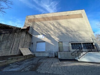 Plus de détails pour 14 Del Mar Dr, Brookfield, CT - Industriel à louer