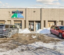 91 Crockford Blvd, Toronto, ON à louer Photo du bâtiment- Image 2 de 8