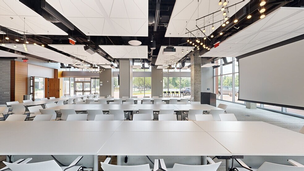 8010 Towers Crescent Dr, Vienna, VA à louer - Numérisation 3D de Matterport - Image 2 de 9