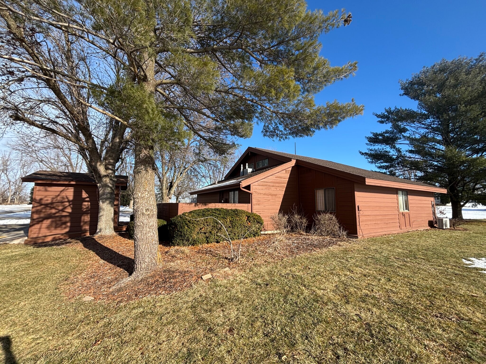 1514 1st Ave, Belle Plaine, IA for sale Building Photo- Image 1 of 12