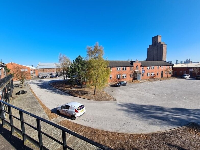 Shore Rd, Birkenhead for lease - Building Photo - Image 3 of 4