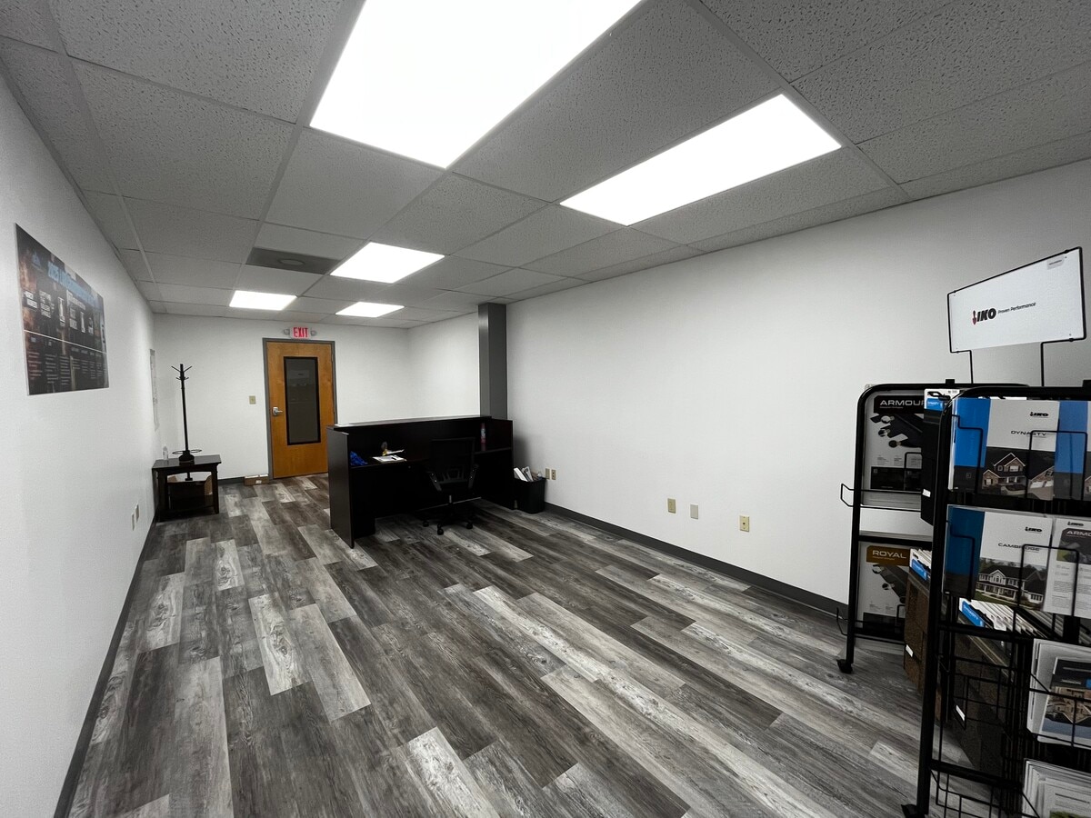 5010 E Trindle Rd, Mechanicsburg, PA 17050 - Unité 201 - - Photo intérieure - Image 1 of 5