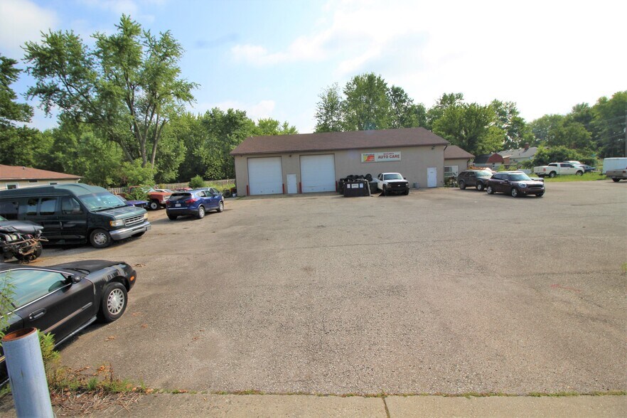 6420 Smith Rd, Loveland, OH à vendre - Photo du bâtiment - Image 3 de 11