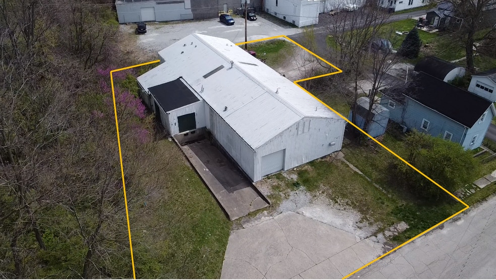 119 Gordon St, Piqua, OH for sale - Aerial - Image 1 of 5