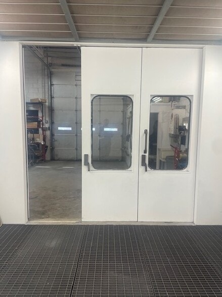 27-33 River St, Dedham, MA for sale - Interior Photo - Image 2 of 11