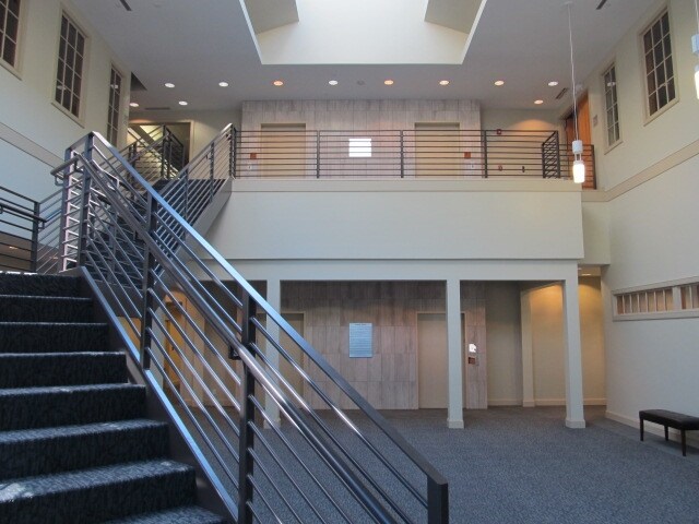 94 New Karner Rd, Albany, NY à louer - Photo du bâtiment - Image 3 de 28