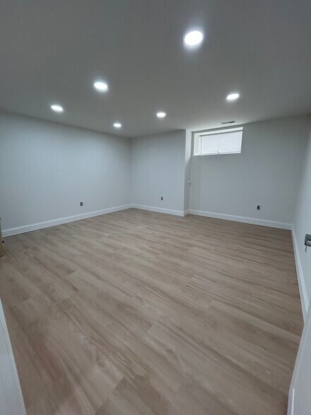 101 Rt 130, Cinnaminson, NJ à louer - Photo du bâtiment - Image 2 de 7