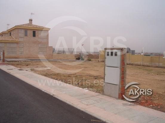 Zona Mocejón portefeuille de 3 propriétés à vendre sur LoopNet.ca Photo du bâtiment- Image 1 de 6