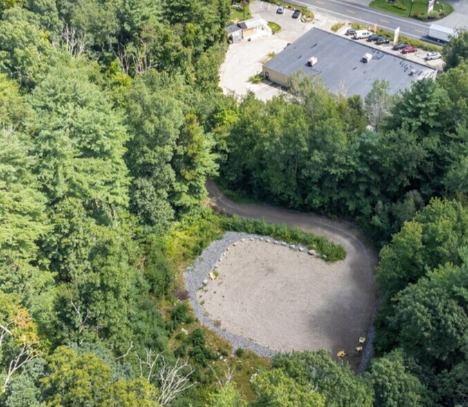 120 Newburyport Tpke, Rowley, MA à louer - Photo du bâtiment - Image 2 de 3