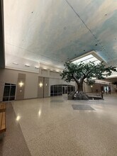 1701-1703 Westchester Dr, High Point, NC for lease Interior Photo- Image 1 of 7