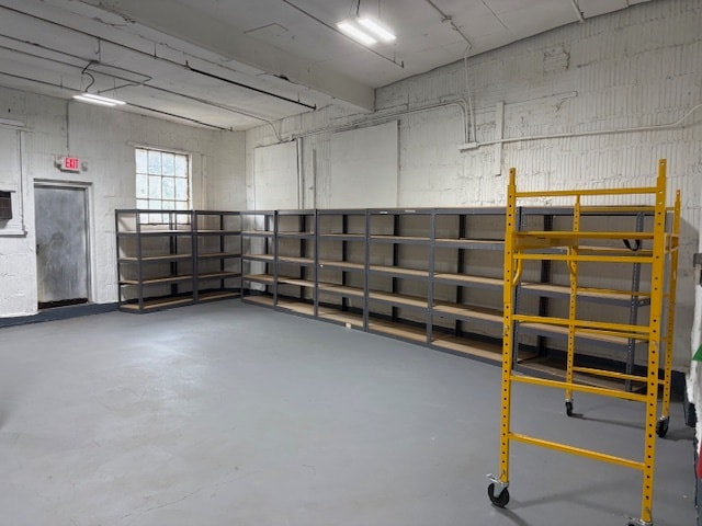 40 Burlews Ct, Hackensack, NJ for sale Primary Photo- Image 1 of 8