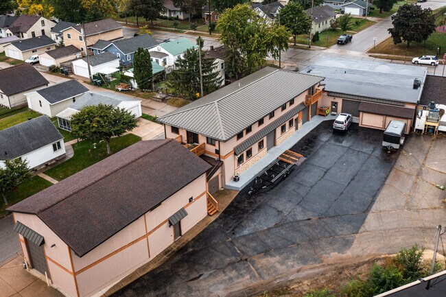 More details for 1613 Chase St, La Crosse, WI - Flex for Sale