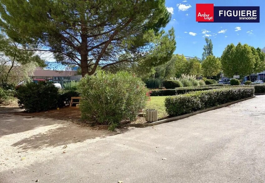 5 Rue Charles Duchesne, Aix-en-Provence à louer - Photo du bâtiment - Image 3 de 3