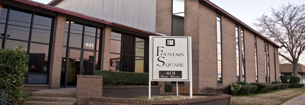 401 E Front St, Tyler, TX à louer - Photo du bâtiment - Image 2 de 5