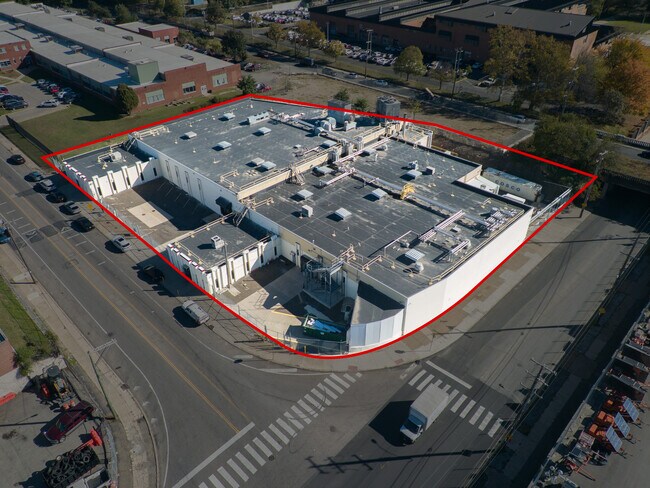 Plus de détails pour 4001 N American St, Philadelphia, PA - Industriel à louer