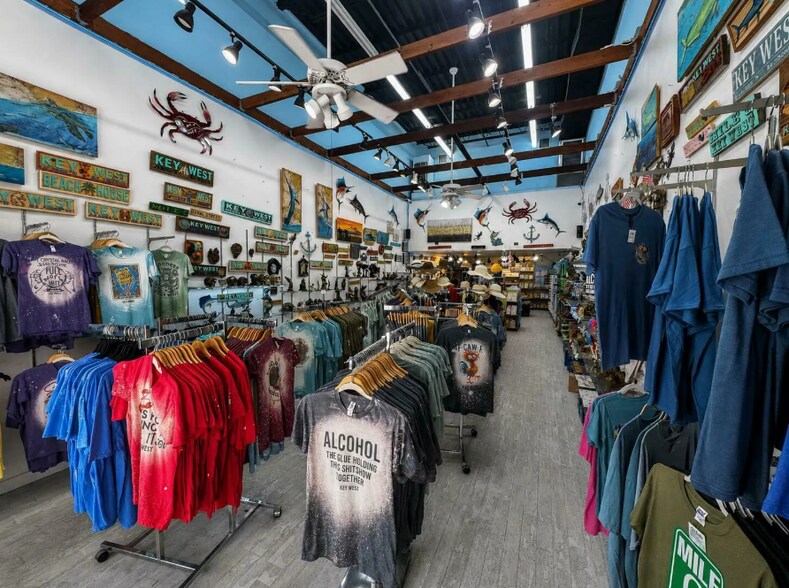 419 Duval St, Key West, FL à louer - Photo intérieure - Image 2 de 4