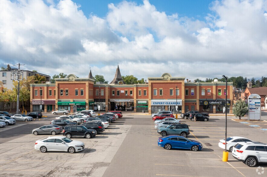 18 King St, Caledon, ON à louer - Photo du bâtiment - Image 1 de 9