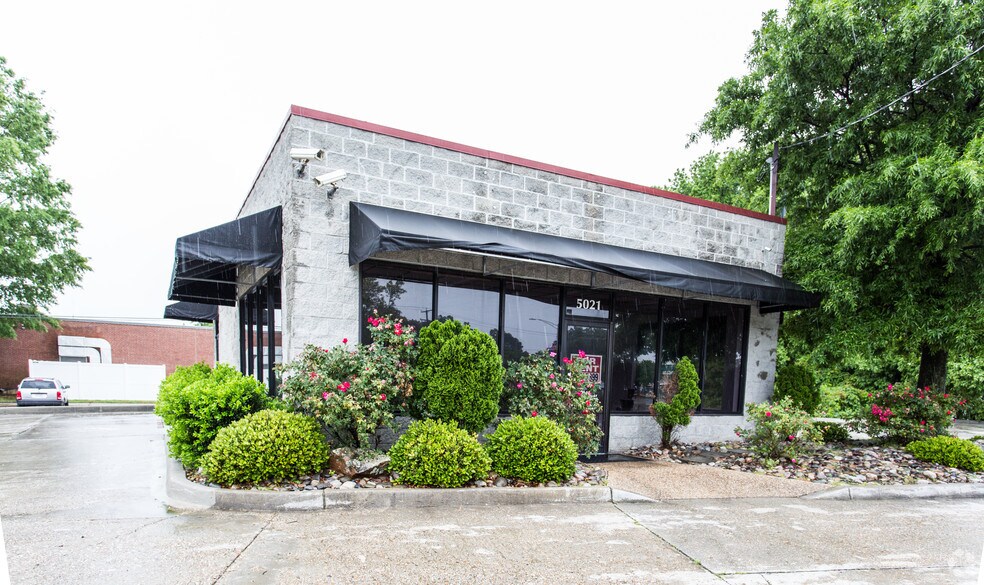 5021 Virginia Beach Blvd, Virginia Beach, VA à louer - Photo du bâtiment - Image 2 de 4