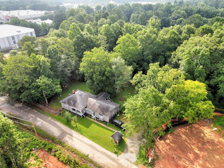 4995 Reservoir Dr, Douglasville, GA for sale - Building Photo - Image 1 of 14