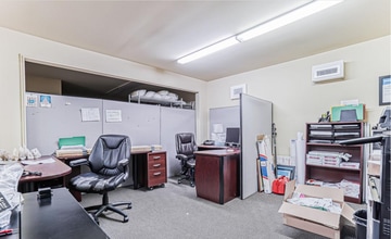 2100 Boul René-Gaultier, Varennes, QC for sale Interior Photo- Image 2 of 6