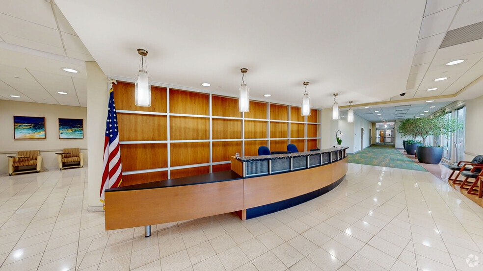 4800-4850 E Street Rd, Trevose, PA à louer - Numérisation 3D de Matterport - Image 2 de 19