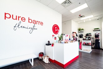 100 Reaville Rd, Flemington, NJ à louer Photo du bâtiment- Image 2 de 17