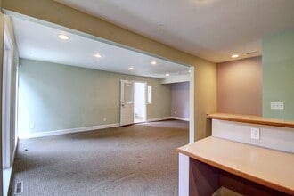401 E Cleveland St, Lafayette, CO for lease Interior Photo- Image 2 of 2