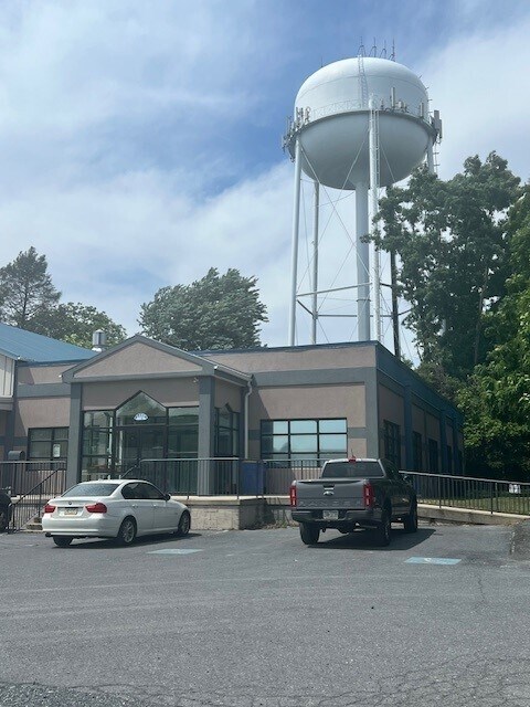 3539 N 6th St, Harrisburg, PA for lease Primary Photo- Image 1 of 9