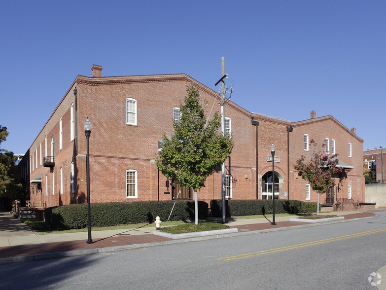 33 W 11th St, Columbus, GA for lease - Building Photo - Image 3 of 29