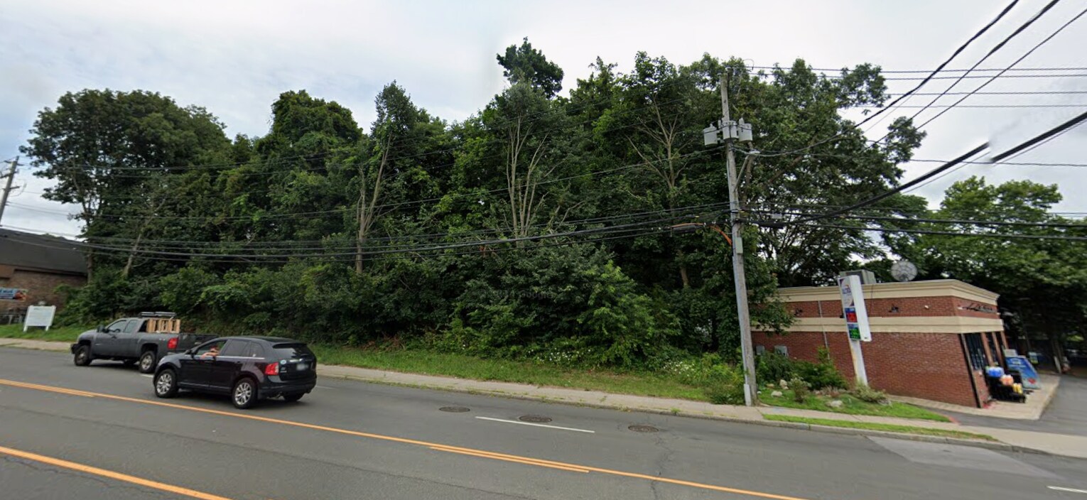 274 Main St, Smithtown, NY à vendre Photo principale- Image 1 de 2