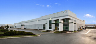 More details for 205 Courtneypark Dr W, Mississauga, ON - Industrial for Lease