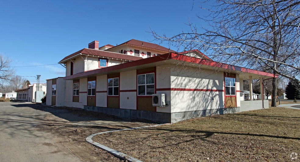 210 N Idaho St, Wendell, ID à vendre - Photo du bâtiment - Image 2 de 2