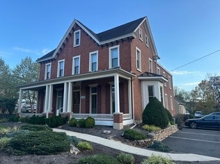 2120 E High St, Pottstown, PA à vendre Photo du bâtiment- Image 1 de 11