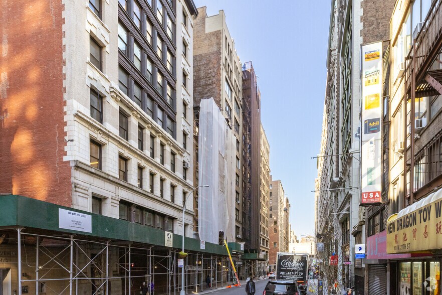 114 W 27th St, New York, NY for lease - Building Photo - Image 2 of 3