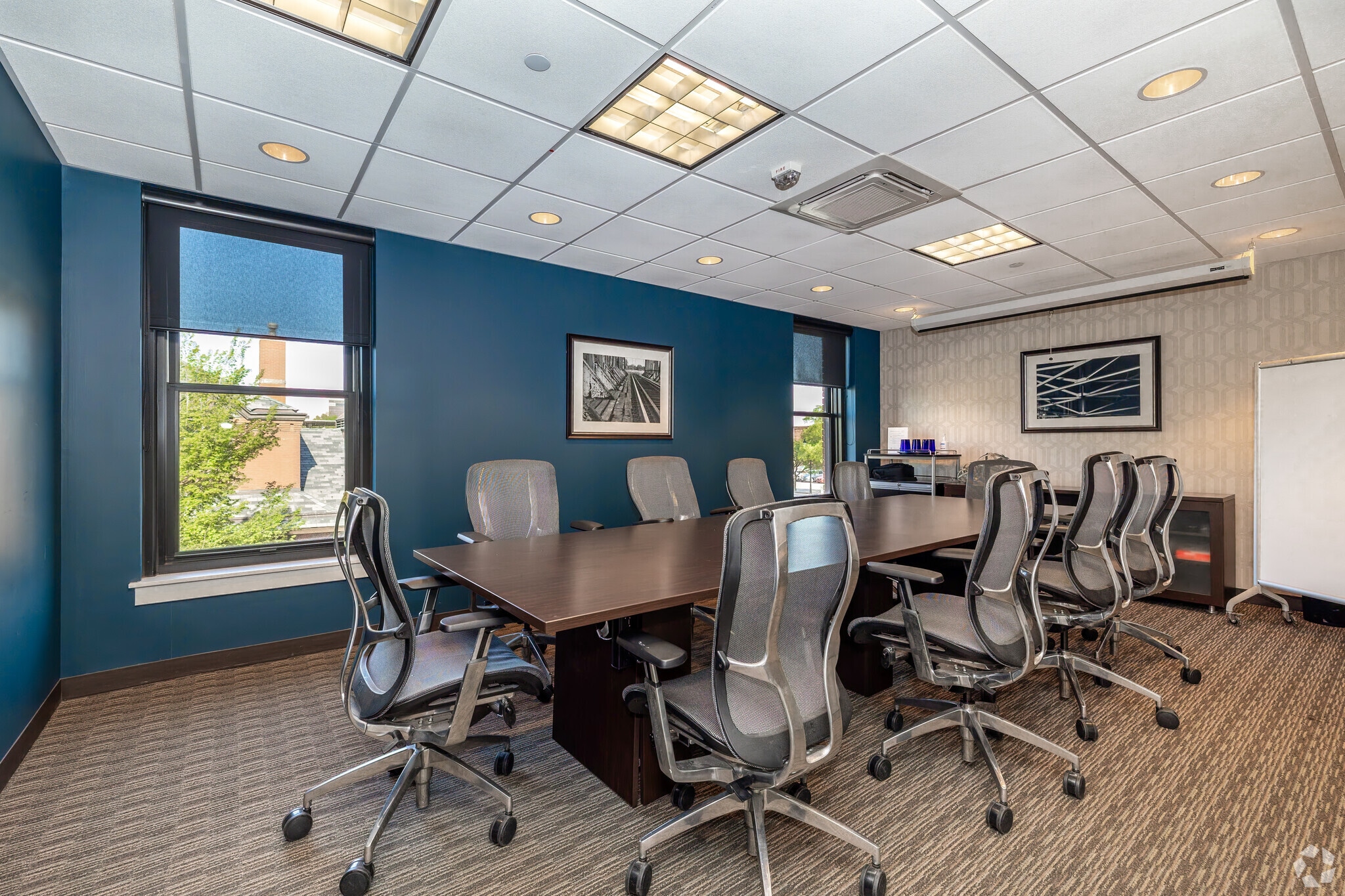 801 E Douglas Ave, Wichita, KS for lease Interior Photo- Image 1 of 36