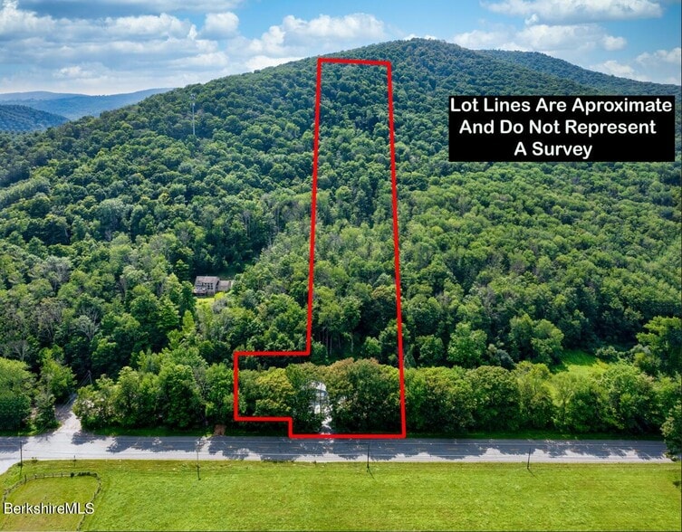 1099 New Ashford Rd, Williamstown, MA for sale - Building Photo - Image 2 of 17