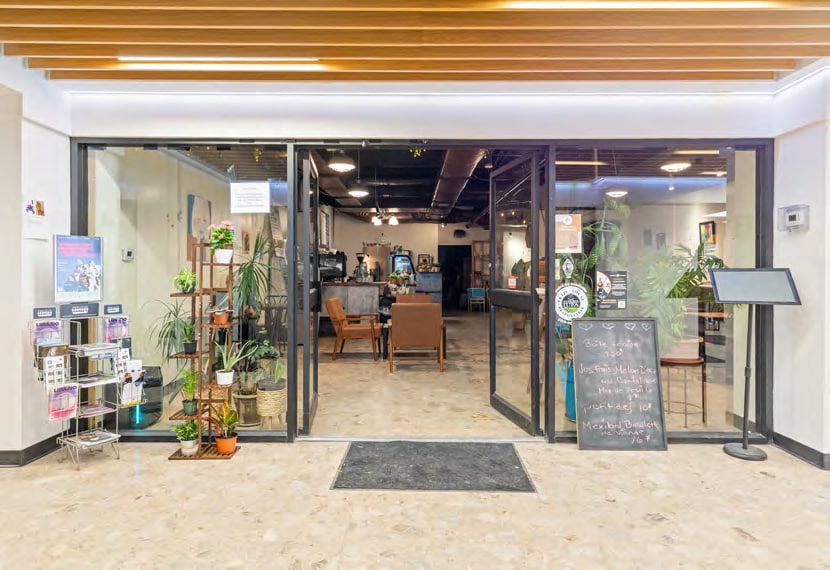 3535 Av Papineau, Montréal, QC H2K 4J9 - Unit 1-11 -  - Interior Photo - Image 1 of 16