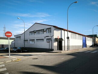 Plus de détails pour Calle de San Juan, 20, Fuenlabrada - Industriel à louer
