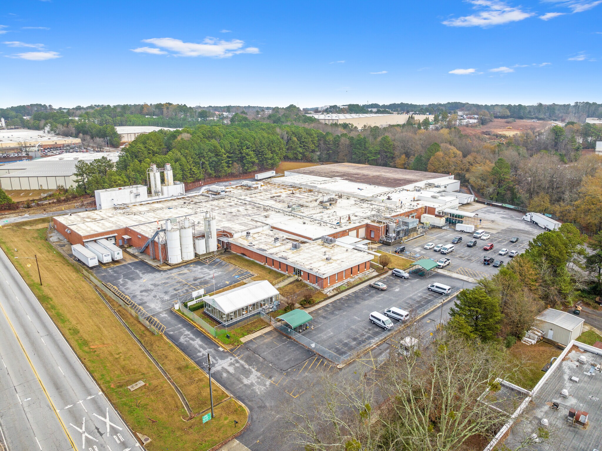 2200 Lithonia Industrial Blvd, Lithonia, GA à louer Photo du bâtiment- Image 1 de 18