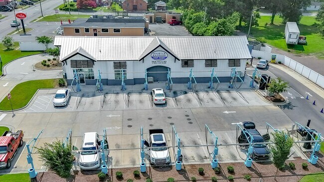 Plus de détails pour 427 N Bridge St, Washington, NC - Spécialité à vendre
