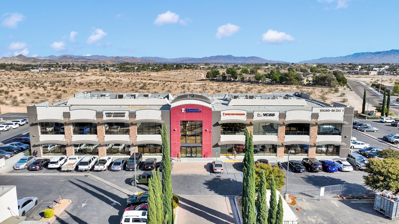 15095 Amargosa Rd, Victorville, CA for lease Interior Photo- Image 1 of 18