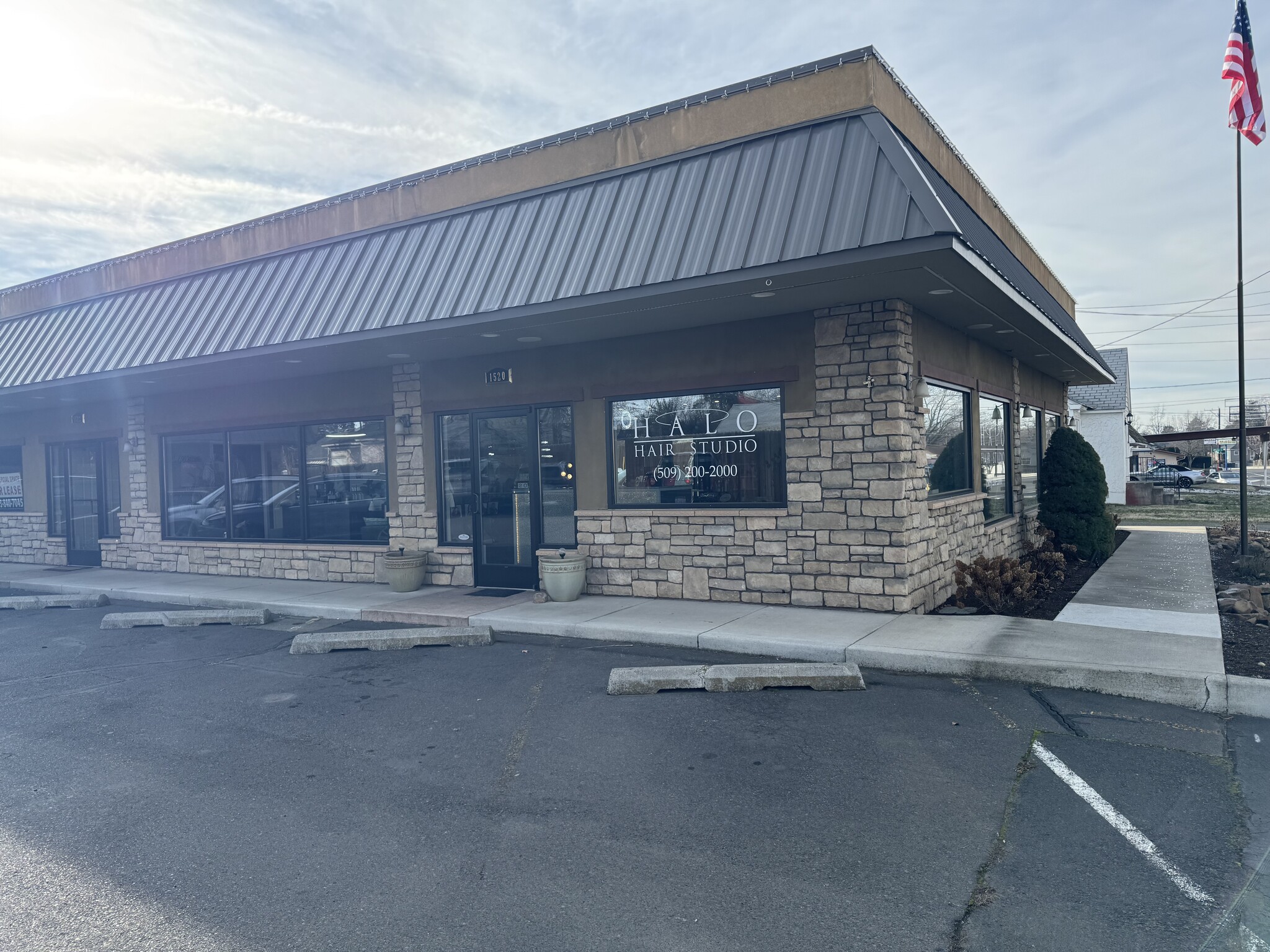 1520-1528 Isaacs Ave, Walla Walla, WA for lease Building Photo- Image 1 of 2