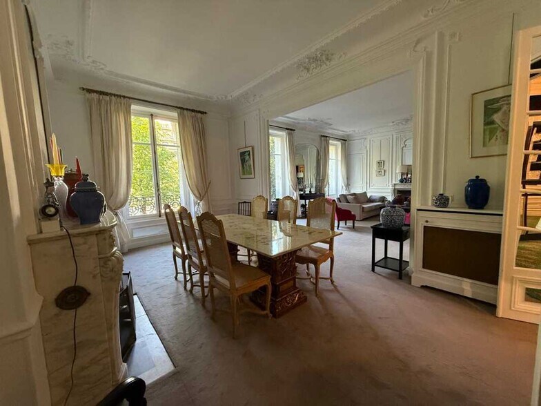 67 George Mandel, Paris for sale - Interior Photo - Image 3 of 13