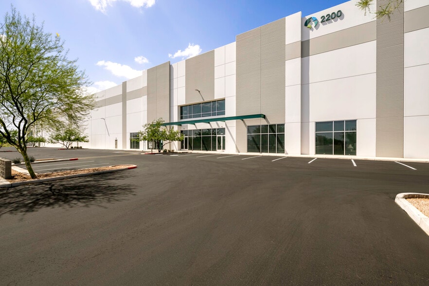 2200 S 48th Ave, Phoenix, AZ for lease - Building Photo - Image 3 of 13