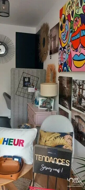 Plus de détails pour Commerce de détail à louer