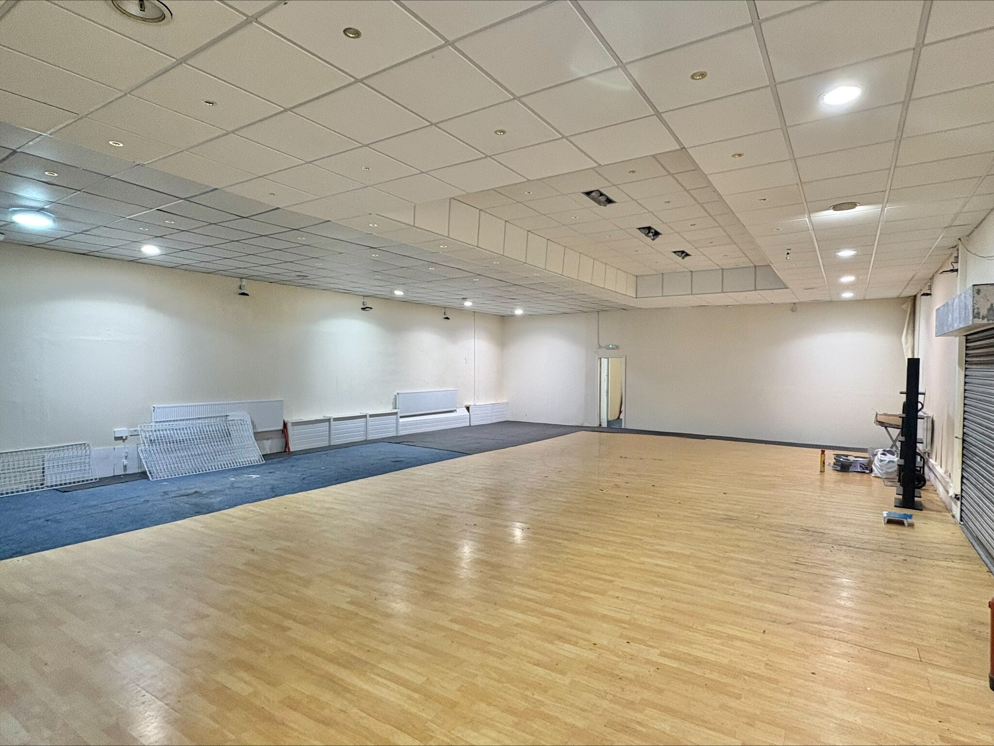 160-162 Cheetham Hill Rd, Manchester à louer Photo intérieure- Image 1 de 3