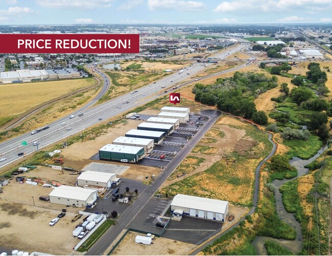 Plus de détails pour 3232 N Black Butte Ct, Nampa, ID - Industriel à vendre