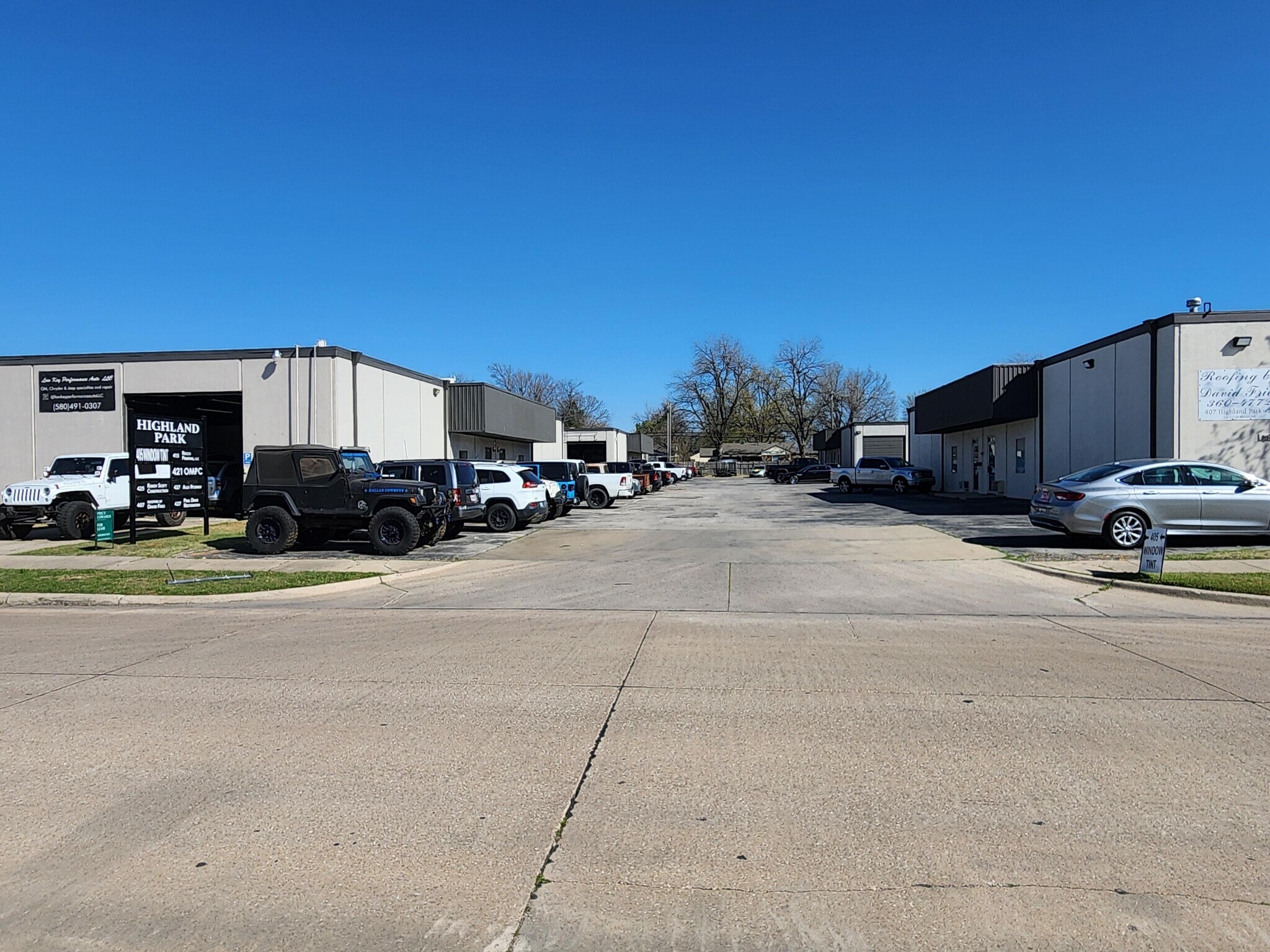 407-409 Highland Pky, Norman, OK for lease Primary Photo- Image 1 of 4